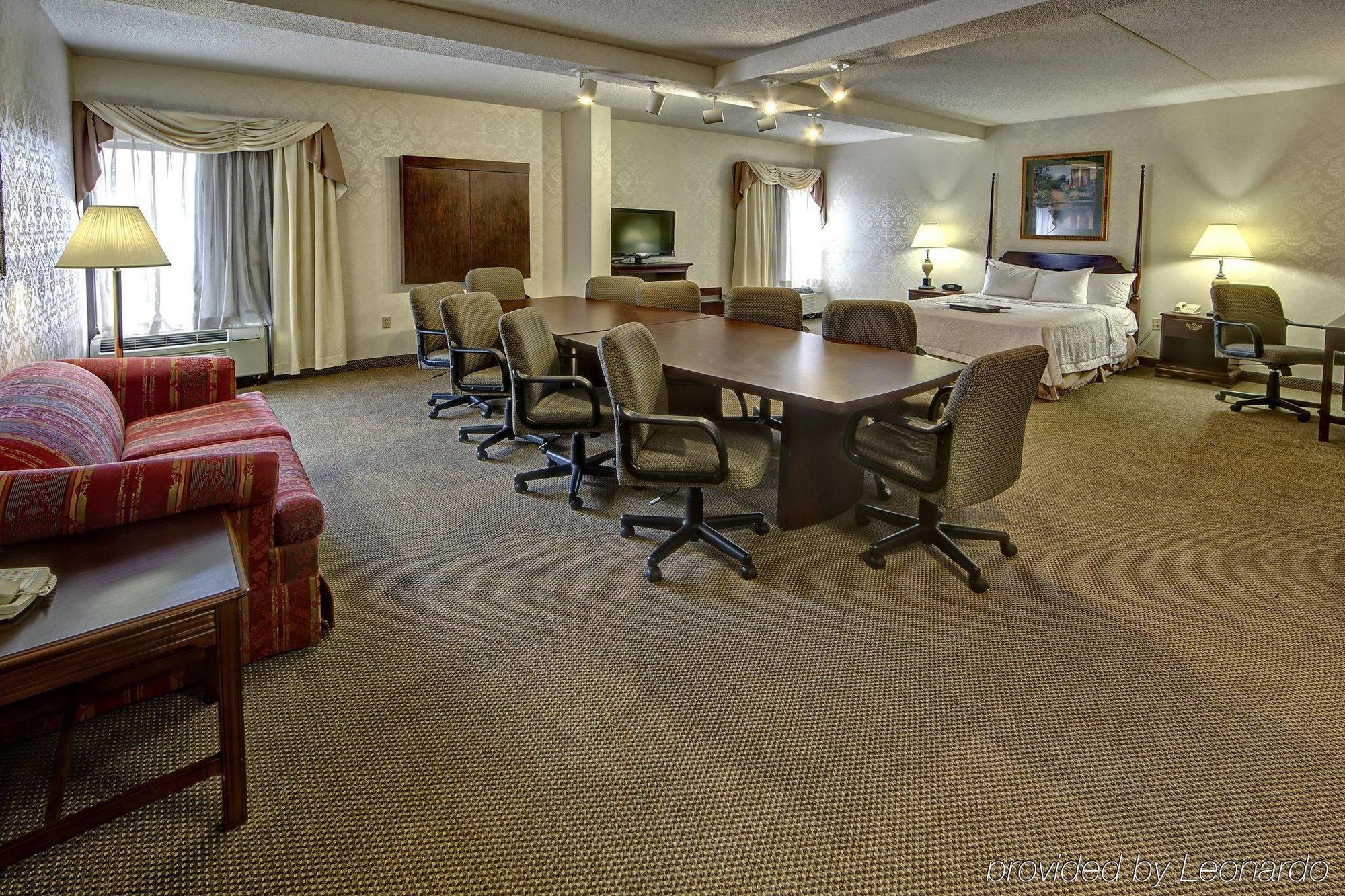 Hampton Inn Morristown Eksteriør bilde